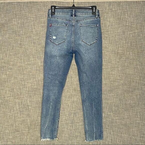 BDG Crop Twig High Rise Jeans W26 Distressed - Picture 2 of 8